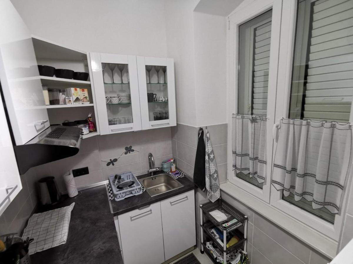 Apartment Doni Rijeka Exteriör bild